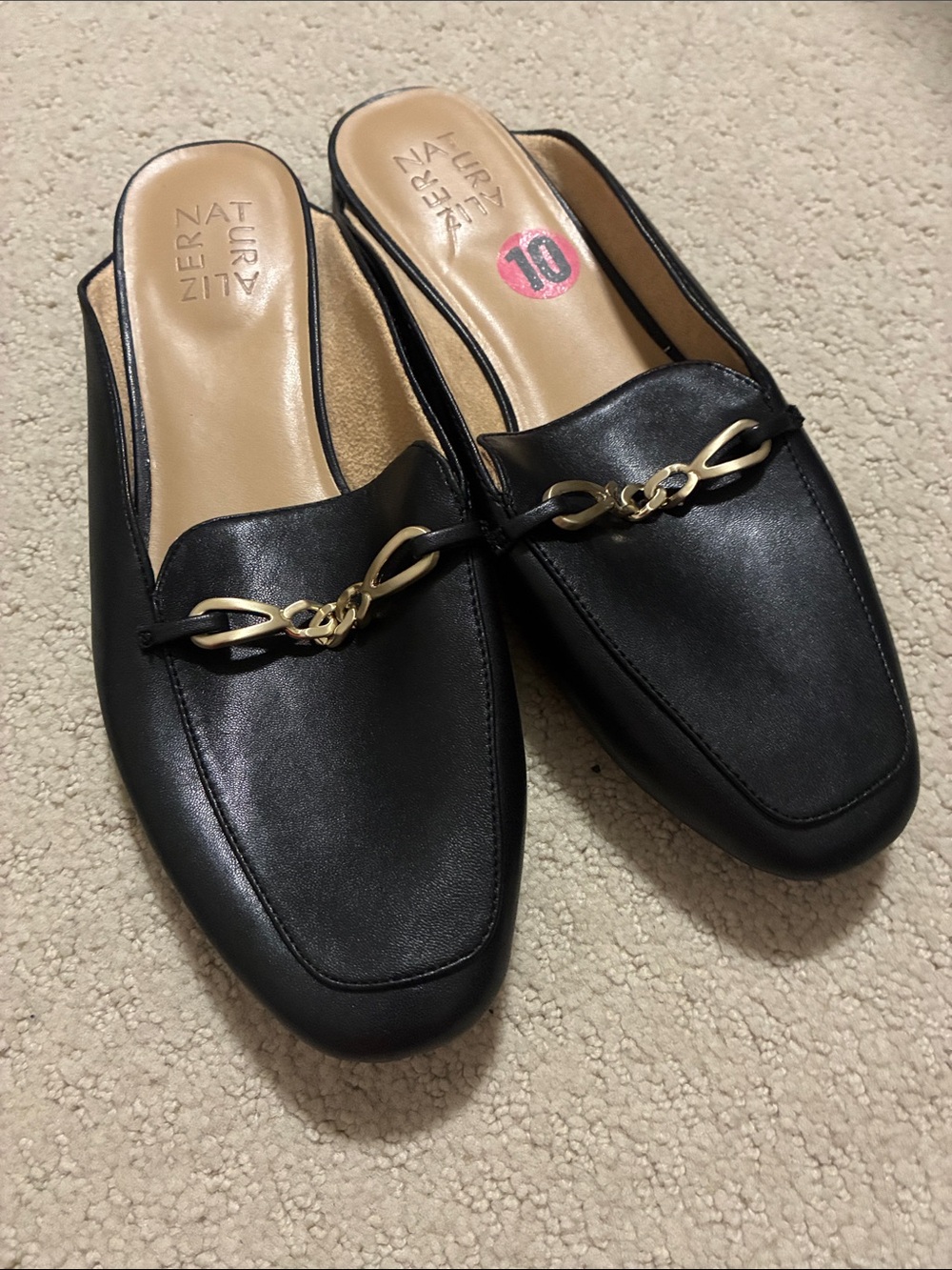 NWOT Naturalizer Kayden Black Leather Chain Detail Slip On Mules 10M 👵MT